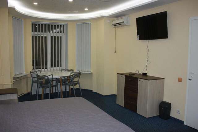 Хостелы Solnechny hotel Днепр-3